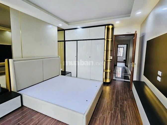 Bán gấp nhà phân lô ô tô tránh,Phố Yên Lạc, 60m x 6 tầng thang máy, 