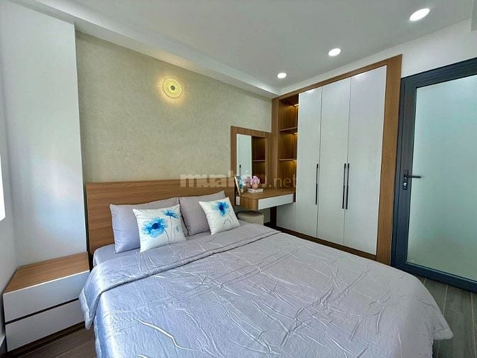 Bán gấp nhà 3 lầu ở 482 Nơ Trang Long, Phường 13, Bình Thạnh. 2ty550tr