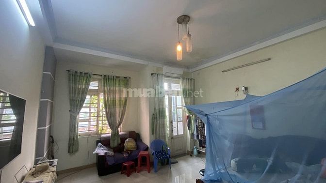 Bán gấp nhà 3 lầu 93m2 ở Bùi Văn Ba, Tân Thuận Đông, Quận 7. 3ty550 TL