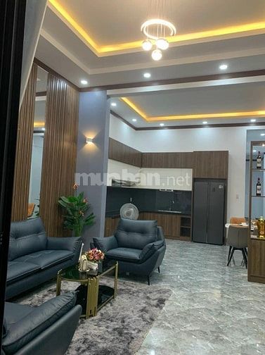 Chạy nợ bán gấp nhà đ. Bùi Minh Trực, q8 ,dt 58m2- giá 930TR-sổ riêng