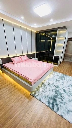 Bán nhà phố Xã Đàn, 40m2, 7 tầng, thang máy, 4 phòng ngủ, ngõ ô tô, KD