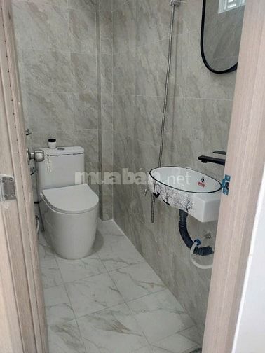 Bán nhà đường Bình  Tiên P.8 Q.6, DTSD 45m2