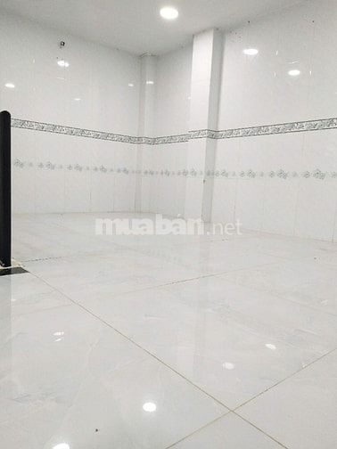 Chính chủ cho thuê nhà mới 1 trệt 3 lầu 3 phòng ngủ tại quận 8 