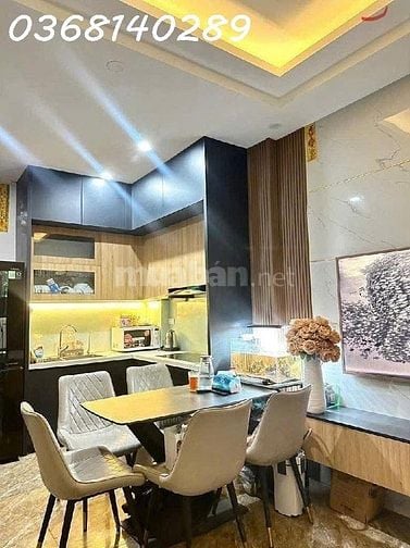 Ôt ô ngủ trong nhà  40m², 5 tầng, 3PN, 4WC, Ngô Gia Tự  - Long Biên -