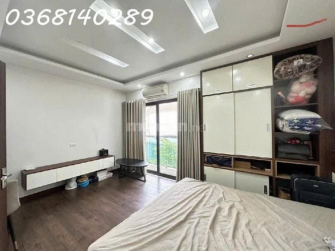 Ôt ô ngủ trong nhà  40m², 5 tầng, 3PN, 4WC, Ngô Gia Tự  - Long Biên -