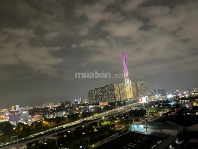 Chính chủ bán căn hộ 2 phòng ngủ đẹp view sông và view landmark 81