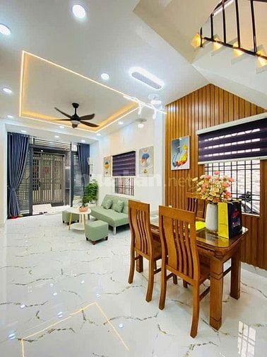 NƠI Ở LÝ TƯỞNG-GIÁ CHỈ 1 TỶ HƠN Đ.NGUYỄN KHOÁI, QUẬN 4, DT 40M2, SHR