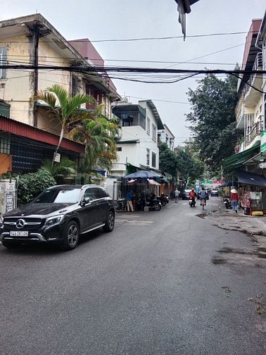 Bán Nhà Ngõ Ô TÔ Nguyễn Văn Linh, Gia Lâm 15m, 5 tầng, giá 2,1 tỷ.