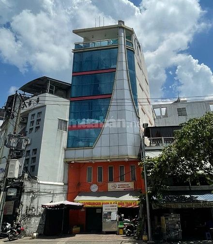 Siêu Hiếm! Cần Bán Nhà 5 tầng đường Hoàng Sa (8x16m ), Quận 3. HĐ thuê