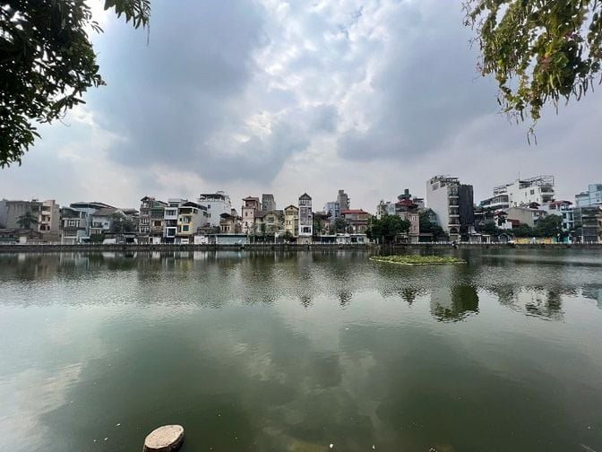 🏡 SIÊU PHẨM BỒ ĐỀ - LÔ GÓC - Ô TÔ - NHÀ MỚI - VIEW HỒ CỰC ĐẸP - DIỆN 