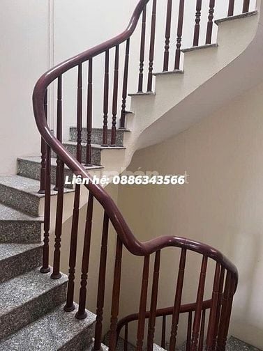  Chính chủ cho thuê nhà mặt phố số 46 phố Hàng Giấy, 25m2x 5 tầng 