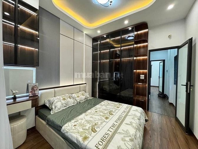 Bán nhà Định công, nhà mới, sổ vuông đẹp, 60 m2, 8 tỷ