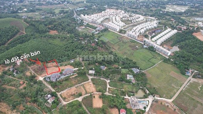 cần bán lô đất 684m2 gần cổng chính khu đô thị legacy giá đầu tư 