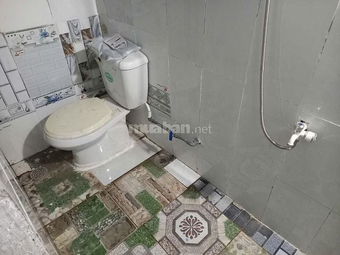 Nhà nhỏ 50m2 cho gia đình trẻ ở Nhà Bè