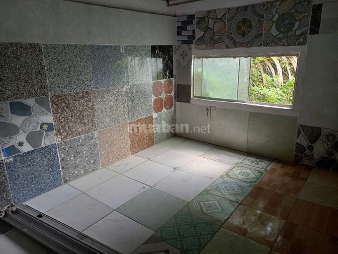 Nhà nhỏ 50m2 cho gia đình trẻ ở Nhà Bè