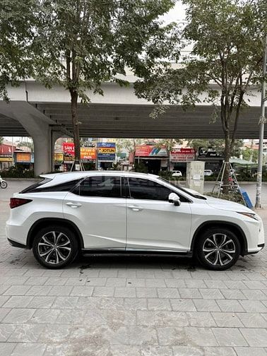 Bán Lexus RX 200T sản xuất 2016, lăn bánh hơn 7 vạn km. Xe cực mới.