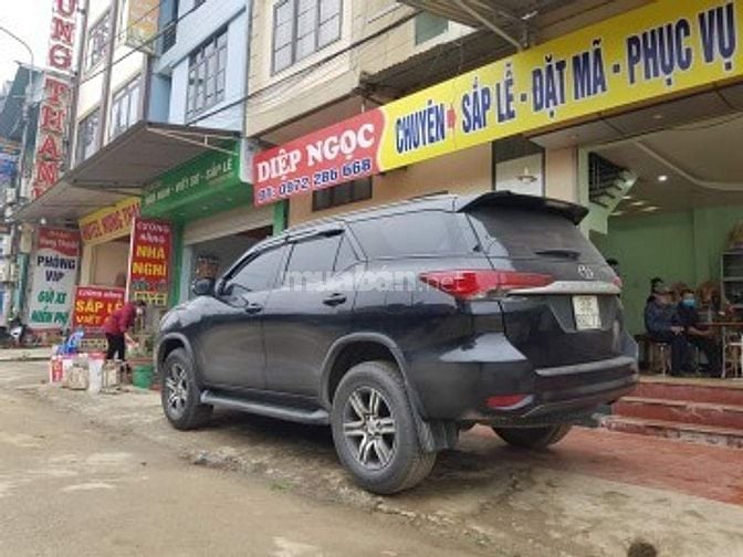 Cho Thuê xe Innova có lái, đưa đón Sân bay Nội bài, giá bình dân.