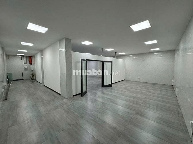 Nhà căn góc 2 mặt tiền, tọa lạc tại khu CCCC Lakeview - CII Thủ Thiêm 