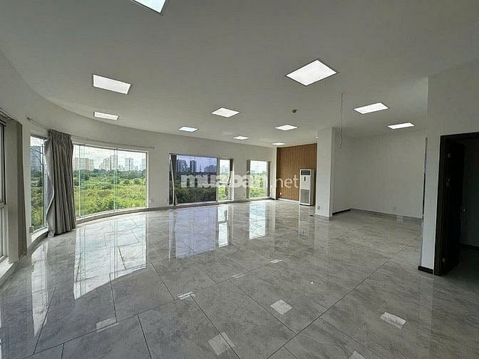 Nhà căn góc 2 mặt tiền, tọa lạc tại khu CCCC Lakeview - CII Thủ Thiêm 