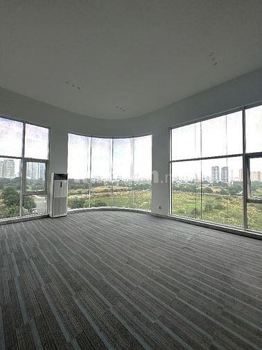 Nhà căn góc 2 mặt tiền, tọa lạc tại khu CCCC Lakeview - CII Thủ Thiêm 