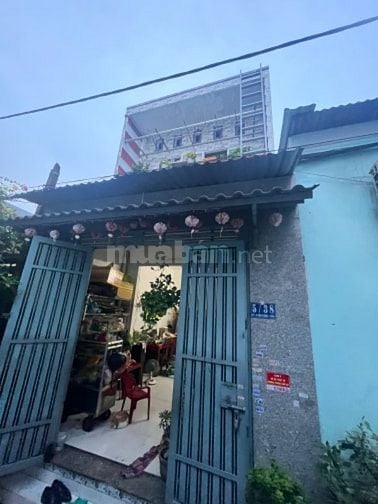 Nhà sát  khu tên lửa thông 842 tinh Lộ 10 nhà 3pn+