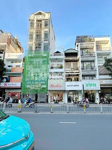 Cho thuê nhà 338 Lê Văn Sỹ, P14, Q3. Hầm, trệt, 7 lầu 1000m2 chỉ 