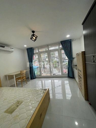 Cho thuê phòng trọ cao cấp ful nôi thất, phòng 18m2,  có thang máy