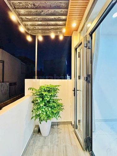 Bán nhà mặt phố tại Cô Bắc, Phường 1, Phú Nhuận giá 5,65 tỷ, 25,5 m2