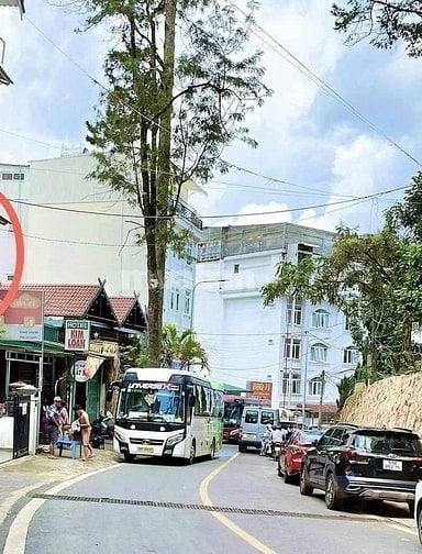 khách sạn Đà Lạt 12 phòng, MT đường Lý Tự Trọng, p 2, thành phố Đà