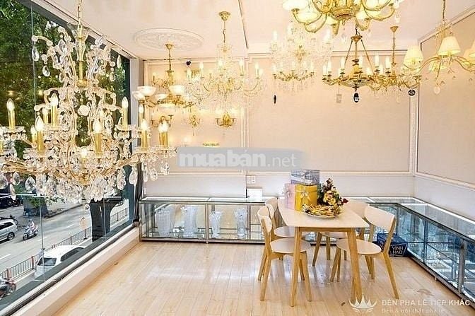 Cho thuê nhà MT Đường 3/2 P.14 Quận 10 giá 45 triệu – 64m2