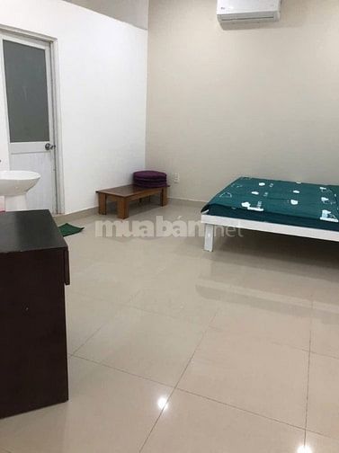 Bán nhà gần Hoàng Sa, Quận 3, 70m2, 5PN, giá rẻ nhất khu, chỉ 5 tỷ 100