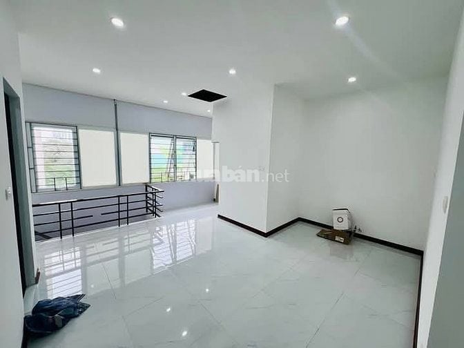 Nhà Đẹp Đón Tết, Gần Đường Ô Tô, Phố Mai Động 120m, giá 3.98 tỷ.