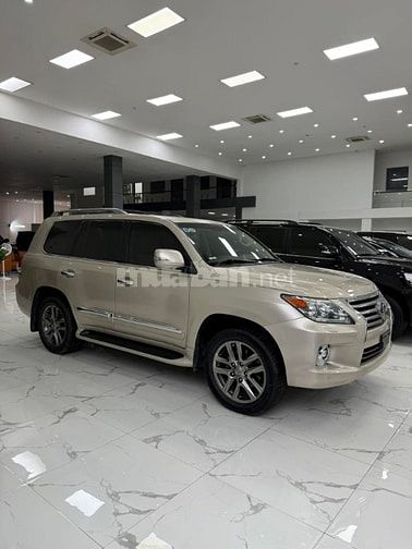 Bán Lexus LX570 nhập Mỹ, sản xuất 2014, xe chạy ít cực mới.