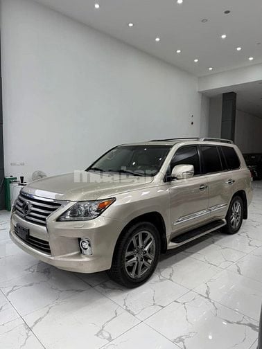 Bán Lexus LX570 nhập Mỹ, sản xuất 2014, xe chạy ít cực mới.