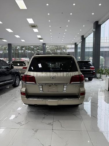 Bán Lexus LX570 nhập Mỹ, sản xuất 2014, xe chạy ít cực mới.