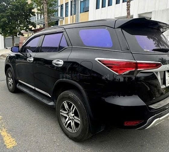 Toyota Fortuner 2019 2.4G 4x2 AT - 62000 km 30 /5 số rất đẹp