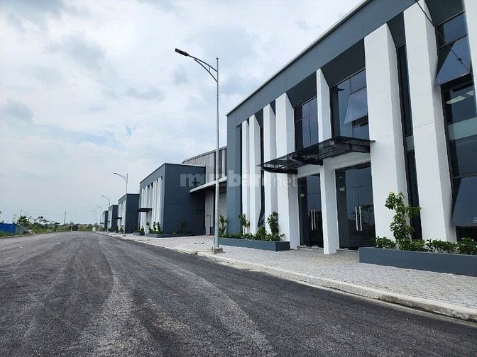 Cho thuê kho xưởng KCN Đức Hòa - Long An, KV: 15.000m2,xưởng: 13.000m2