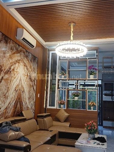 Bán nhà khu dân cư Anh Tuấn, Nhà Bè. DT 5x16m gồm 3 lầu giá 8.5 tỷ