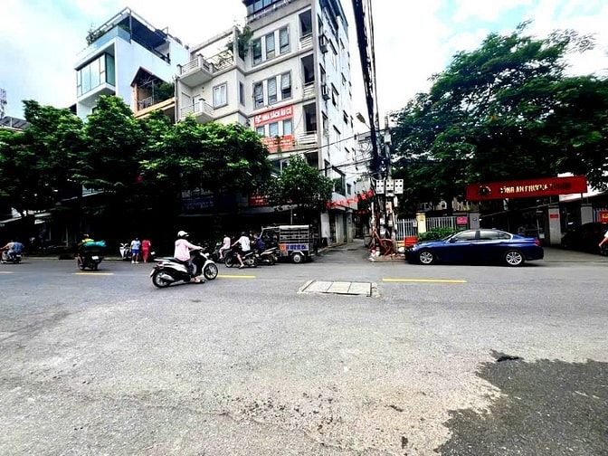 TÂY HỒ- Ô TÔ TRÁNH – GARA Ô TÔ – KINH DOANH VĂN PHÒNG 60M 6T MT 4,5M 