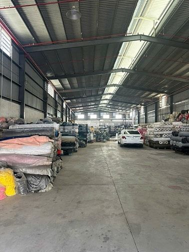 Cho thuê kho xưởng KV 3.000m2, xưởng :1.200m2 - giá : 50 triệu / tháng