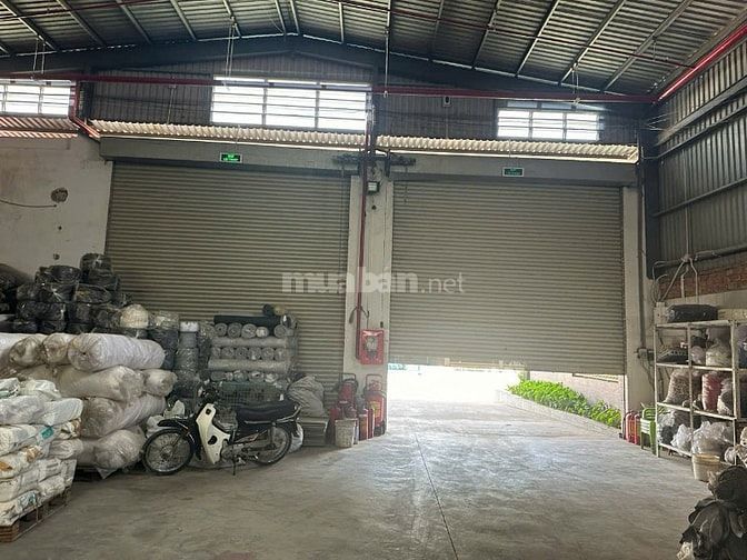 Cho thuê kho xưởng KV 3.000m2, xưởng :1.200m2 - giá : 50 triệu / tháng