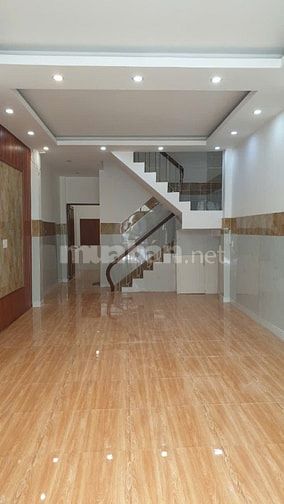 Bán nhà đường Đinh Bộ Lĩnh Bình Thạnh 4x17.5=69m2 đối diện BX Miền Đôg