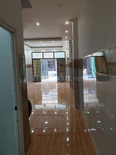 Bán nhà đường Đinh Bộ Lĩnh Bình Thạnh 4x17.5=69m2 đối diện BX Miền Đôg