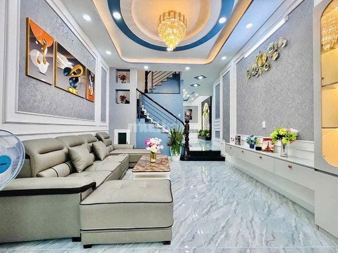 Chủ kẹt tiền gửi nhà Lê Văn Việt,Q9 xây 4 tầng 66m2. Tặng nội thất SHR