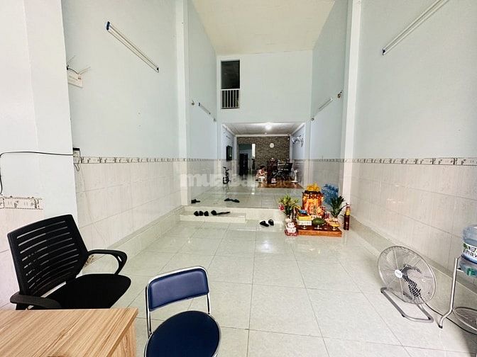 100M2 MẶT TIỀN KD - GIÁP QUẬN 10 XÂY CHDV , VĂN PHÒNG CHỈ 10.5 TỶ 