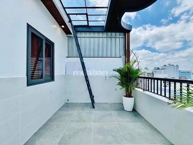 Định cư qua Mỹ bán nhà đường số 22,Thủ Đức xây 4 tầng 68m2.Hẻm 6m, SHR