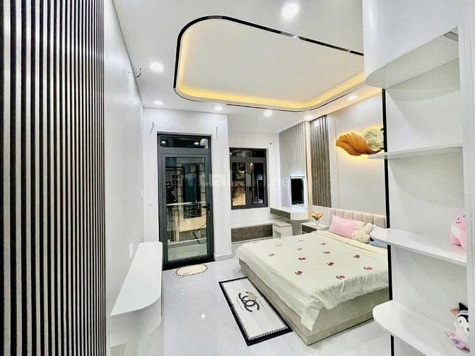Kẹt tiền bán gấp căn Bàn Cờ,F3, Quận 3 chỉ 3tỷ450/60m2.Thu nhập 25tr/