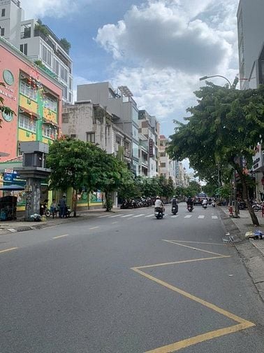 Chình chủ cho thuê MẶT TIỀN 7TẦNG 259Bis Võ Văn Tần đoạn Vip 2 chiều