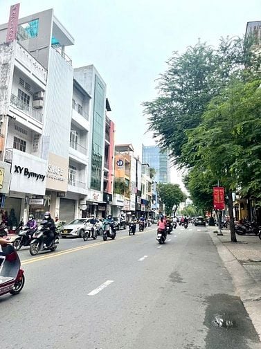 Chình chủ cho thuê MẶT TIỀN 7TẦNG 259Bis Võ Văn Tần đoạn Vip 2 chiều