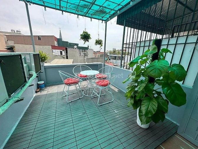 Bán nhà Kim Giang, 6 tầng, oto đỗ cổng, 45m2 nhỉnh 5,5 tỷ